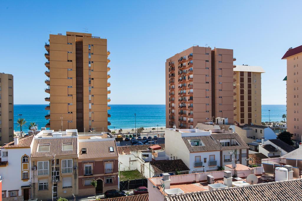 Apartamentos Embajador 丰希罗拉 外观 照片